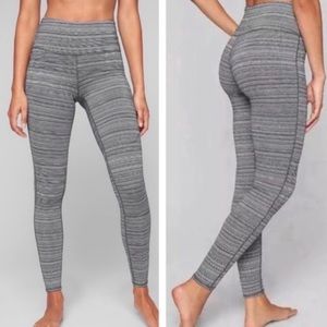 Athleta Jacquard Textured Grey Leggings Size Small